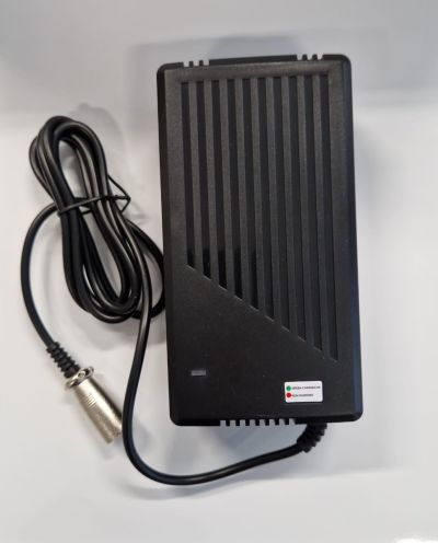 Z Oplader 48 Volt Speciale 3-pin-aansluiting